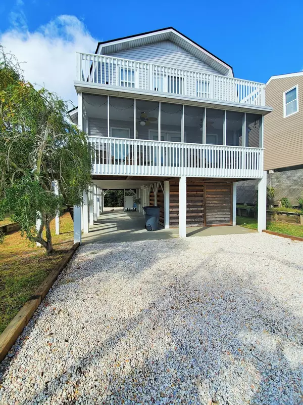 414 17th ST, Sunset Beach, NC 28468