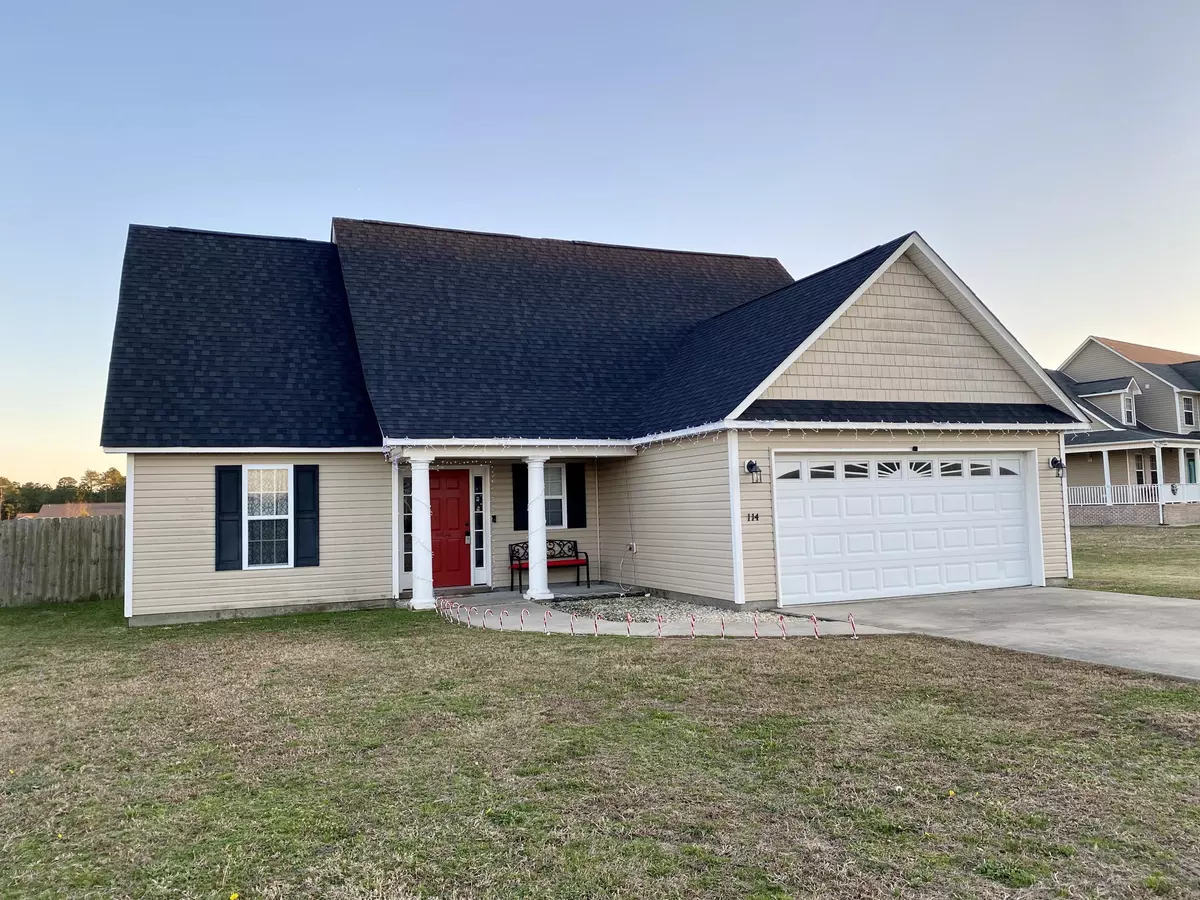 Richlands, NC 28574,114 Cherry Grove Drive