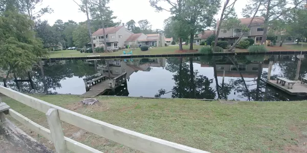 New Bern, NC 28562,52 Quarterdeck Townes