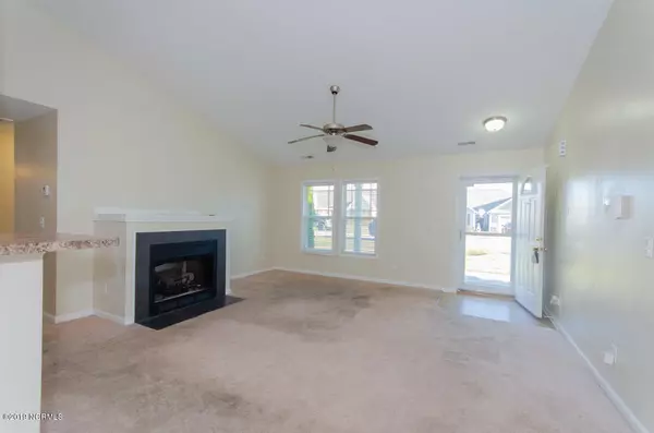 Richlands, NC 28574,220 Long Neck DR