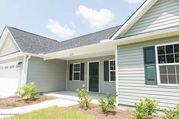 Southport, NC 28461,511 Pepperhill RD