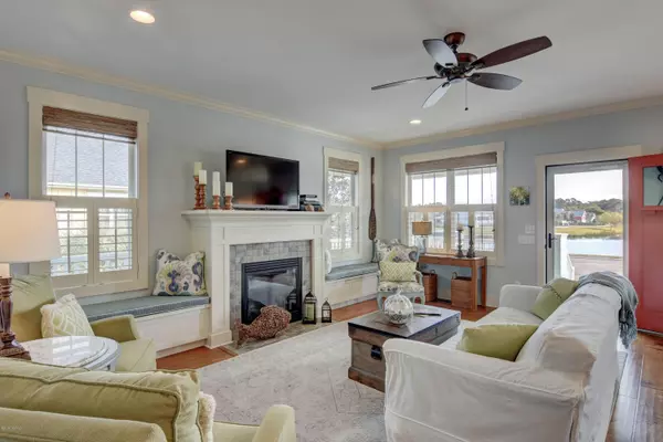 Southport, NC 28461,410 Lord Charles DR