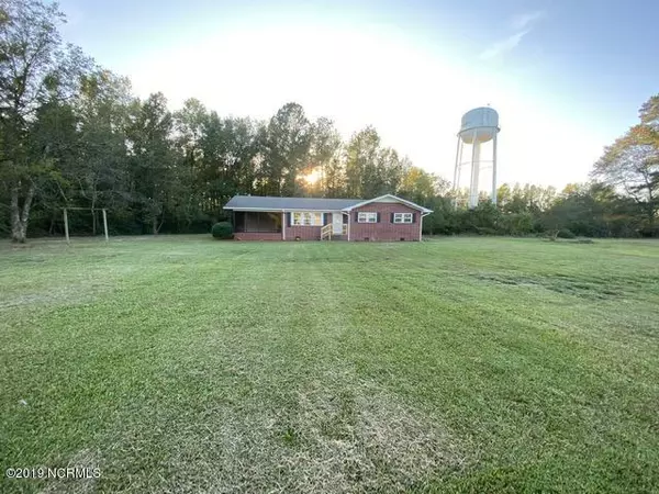 Beulaville, NC 28518,809 N Nc 111 HWY