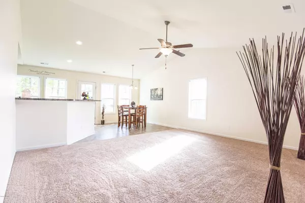 Richlands, NC 28574,402 Old Stage RD