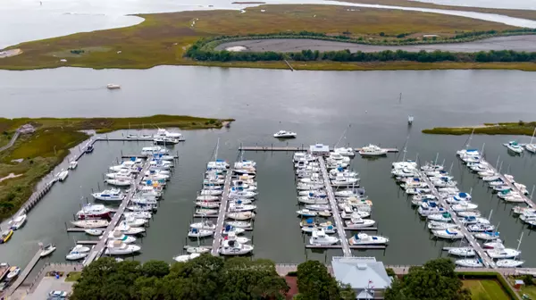 Southport, NC 28461,324 Marina View DR
