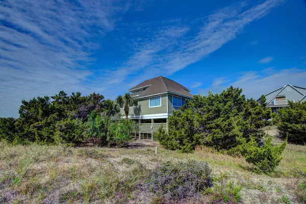 Bald Head Island, NC 28461,6 Mourning Warbler Trail