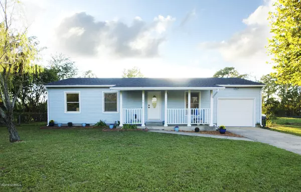 Hubert, NC 28539,130 Freshwater DR