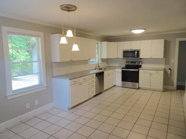 Greenville, NC 27858,1113 Hillside DR