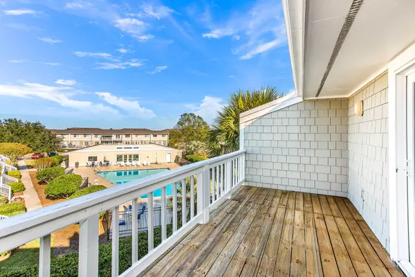 Wrightsville Beach, NC 28480,117 Lees Cut LN