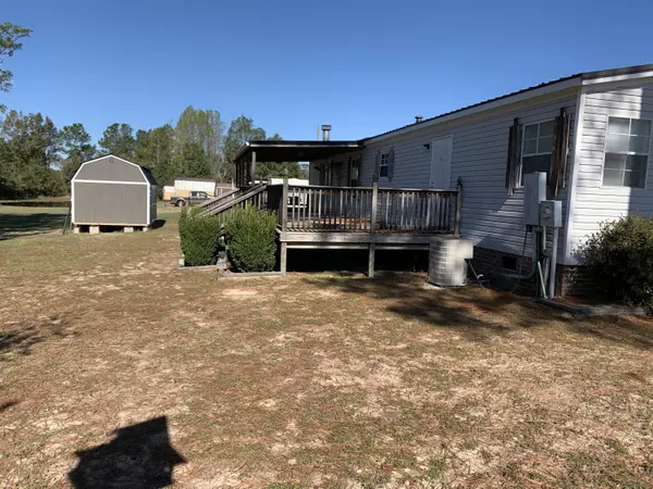 Kelly, NC 28448,886 Natmore RD