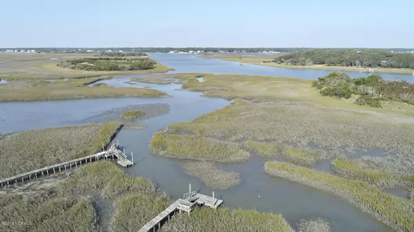 Holden Beach, NC 28462,111 Strawflower DR