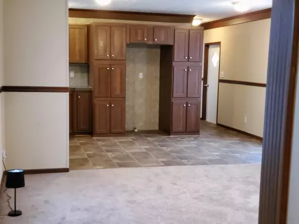 Garland, NC 28441,581 W 2nd ST