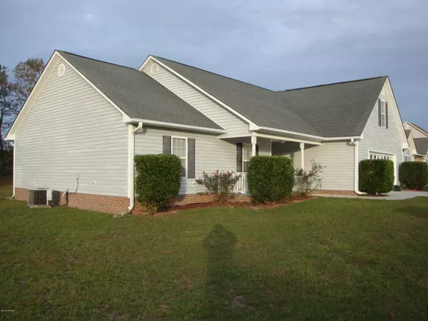 131 Secretariat DR, Havelock, NC 28532