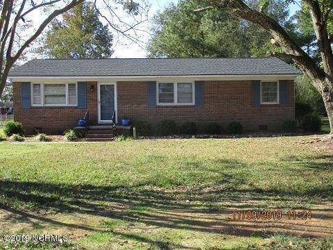 101 Oakdale DR, Dunn, NC 28334