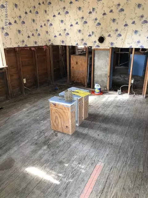 New Bern, NC 28560,108 Ellington ST