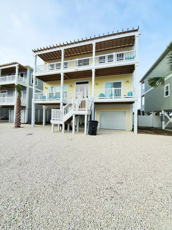 Holden Beach, NC 28462,115 Deal DR