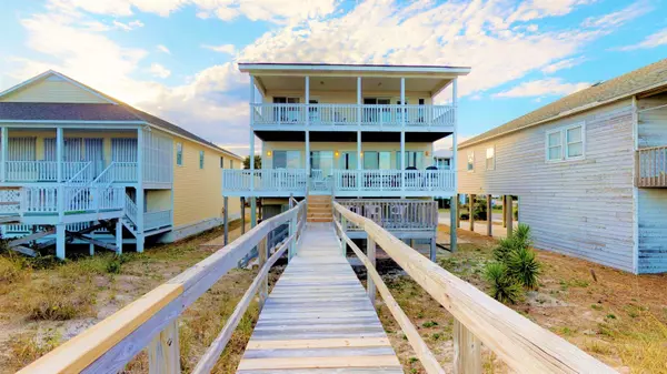 Kure Beach, NC 28449,636 Fort Fisher BLVD N