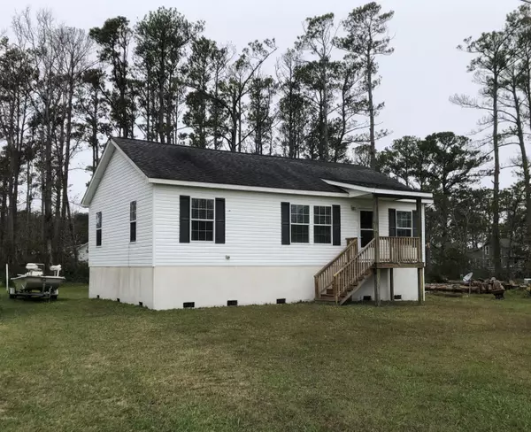 204 Nelson Neck RD, Sea Level, NC 28577