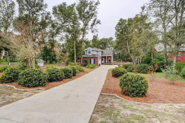 8423 Bald Eagle LN, Wilmington, NC 28411