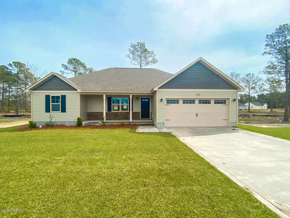 Sneads Ferry, NC 28460,606 Coral Reef CT