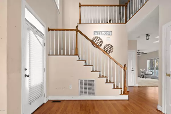 3339 White Blossom DR, Winterville, NC 28590