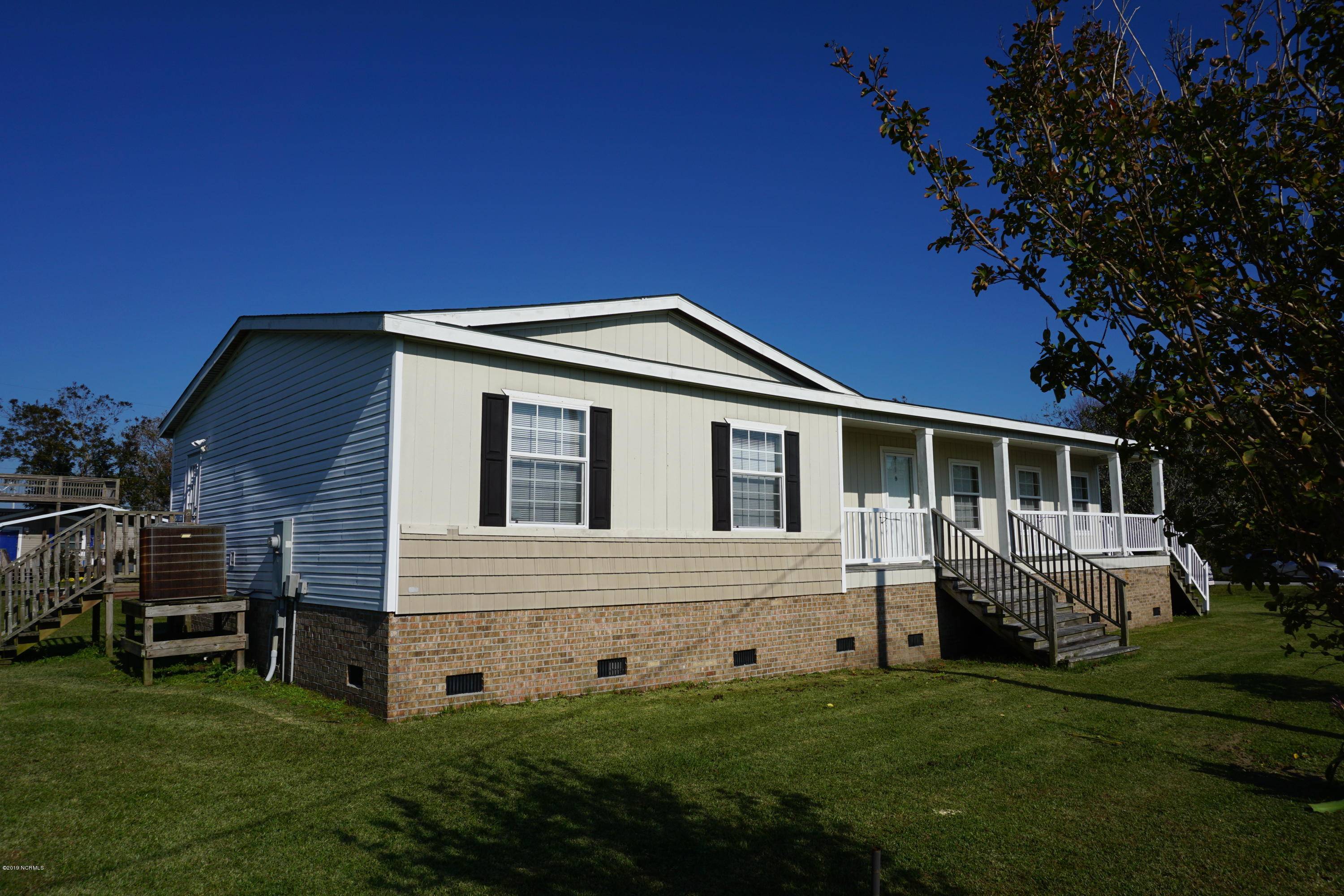 Marshallberg, NC 28553,238 Lucille Lewis DR