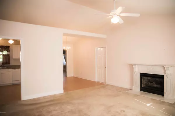 New Bern, NC 28562,117 Sparta WAY