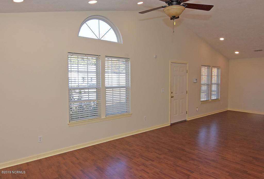 Wilmington, NC 28412,516 Brewster LN