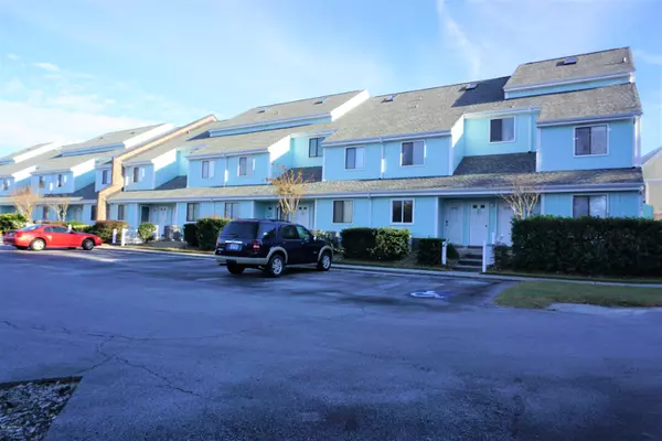 9201 Coast Guard RD #G110, Emerald Isle, NC 28594