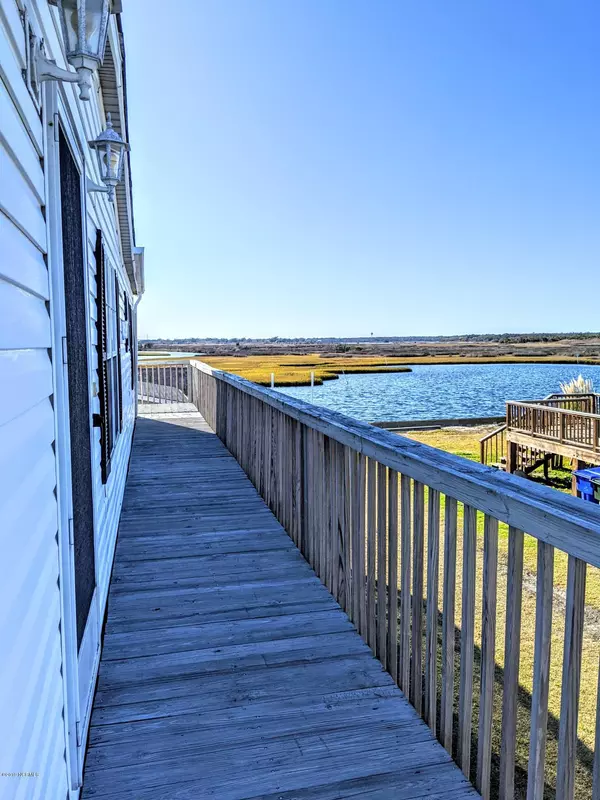 Surf City, NC 28445,3063 3rd ST