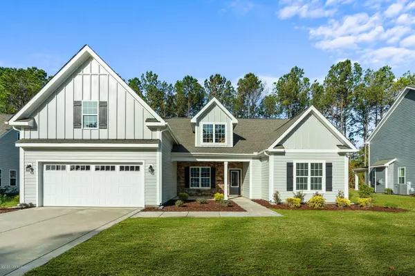 365 W Goldeneye LN, Sneads Ferry, NC 28460