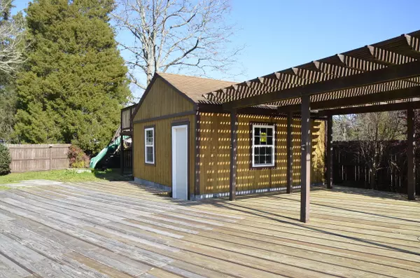 New Bern, NC 28562,1600 Race Track RD