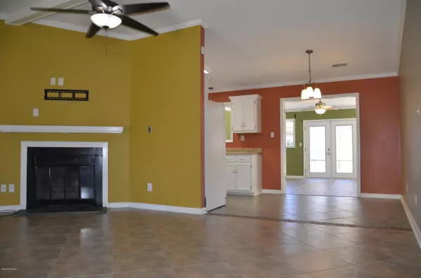 New Bern, NC 28562,1600 Race Track RD