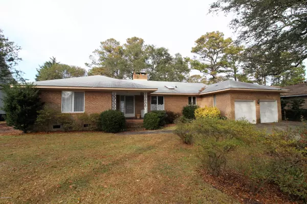 216 Oakleaf Drive, Pine Knoll Shores, NC 28512