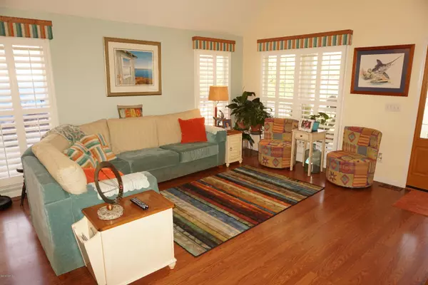 Newport, NC 28570,207 Old Ironsides RD