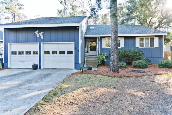 129 Hawthorne DR, Pine Knoll Shores, NC 28512