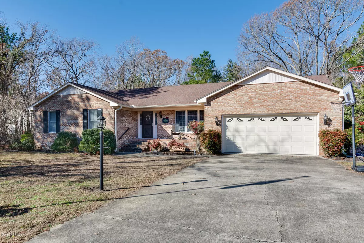 New Bern, NC 28560,6324 Albatross DR