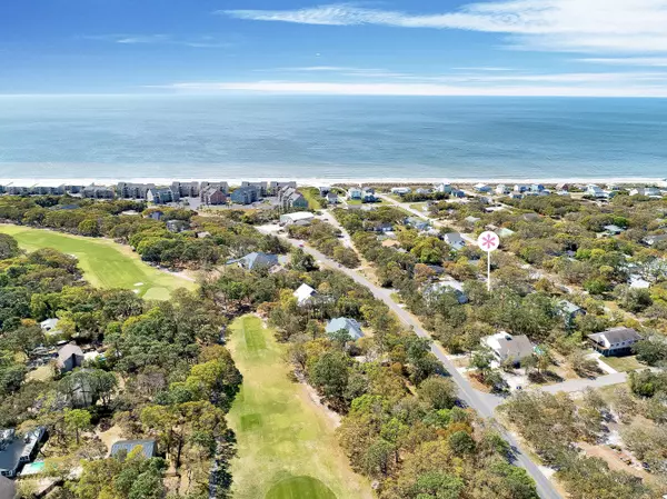 Oak Island, NC 28465,606 Country Club DR