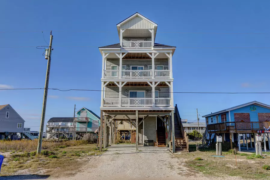 295 Seashore DR, North Topsail Beach, NC 28460