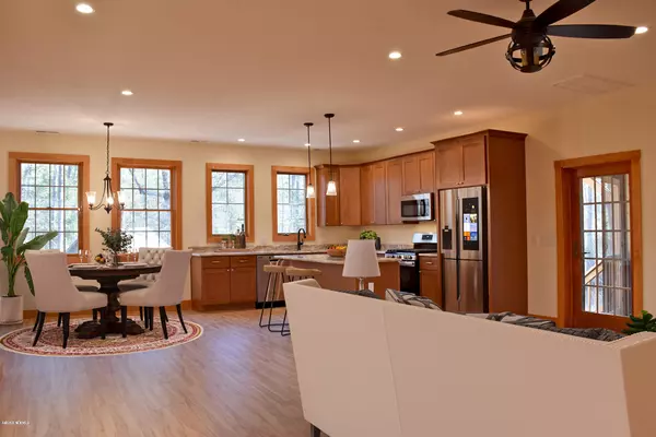 Currie, NC 28435,940 Lacers WAY