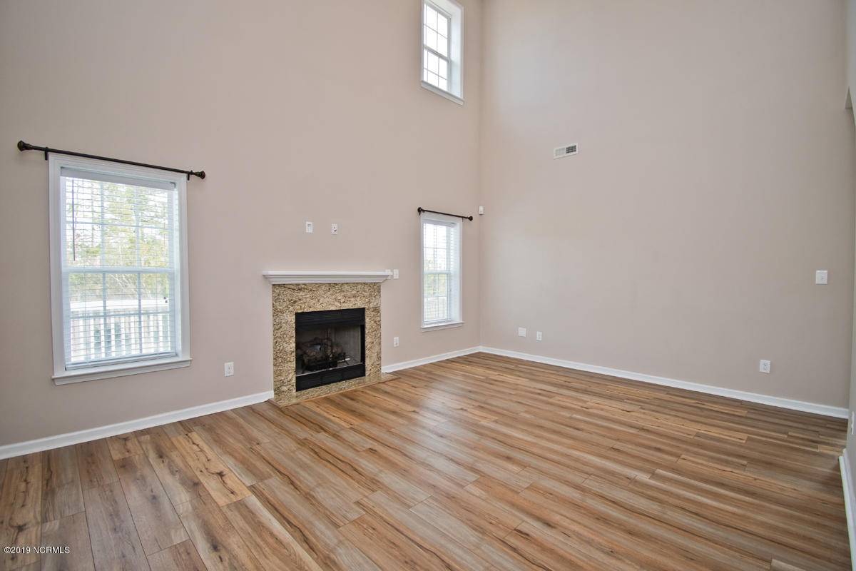 Morehead City, NC 28557,2414 Marsh Tern LN