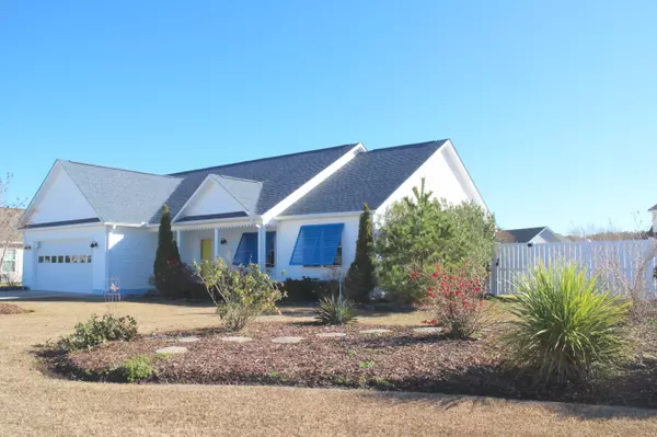 104 Calhoun ST, Beaufort, NC 28516