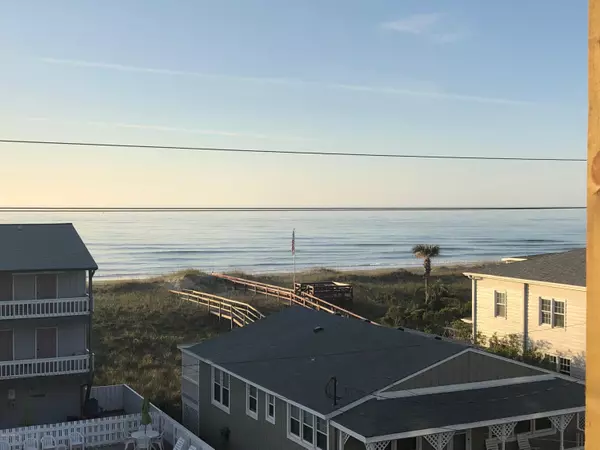 Carolina Beach, NC 28428,411 Carolina Beach AVE N #2