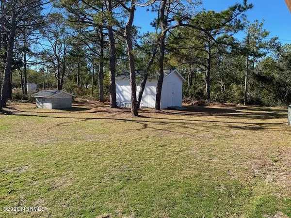 Harkers Island, NC 28531,352 Diamond City DR