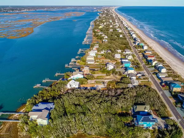 Topsail Beach, NC 28445,824 N Anderson BLVD