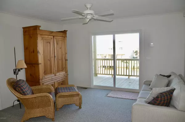 Holden Beach, NC 28462,112 Lions Paw
