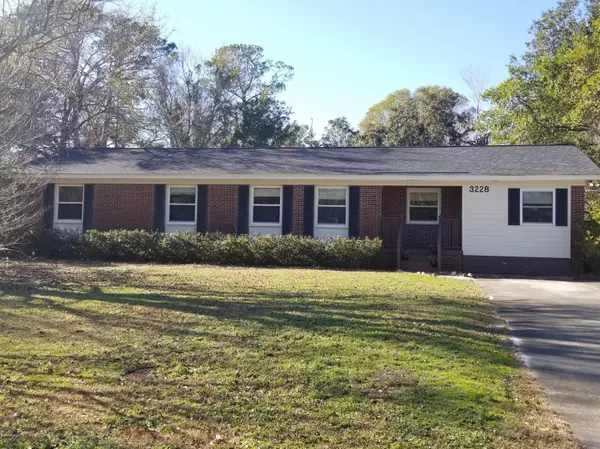 3228 Chalmers DR, Wilmington, NC 28409