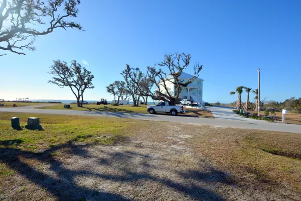 115 Sound Point Drive, Harkers Island, NC 28531