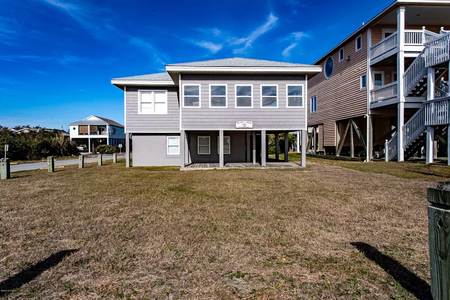 4302 E Beach DR, Oak Island, NC 28465