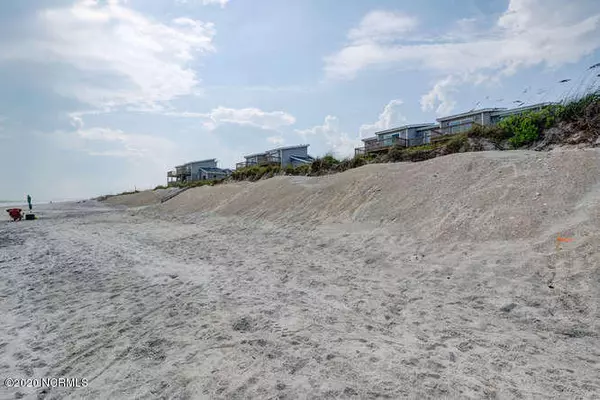 North Topsail Beach, NC 28460,1916 New River Inlet RD #202